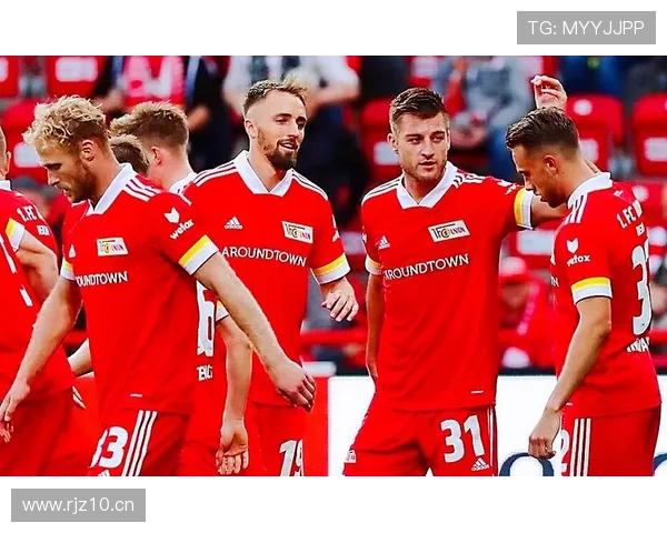 弗赖堡对阵柏林联合 金特尔霍勒首发